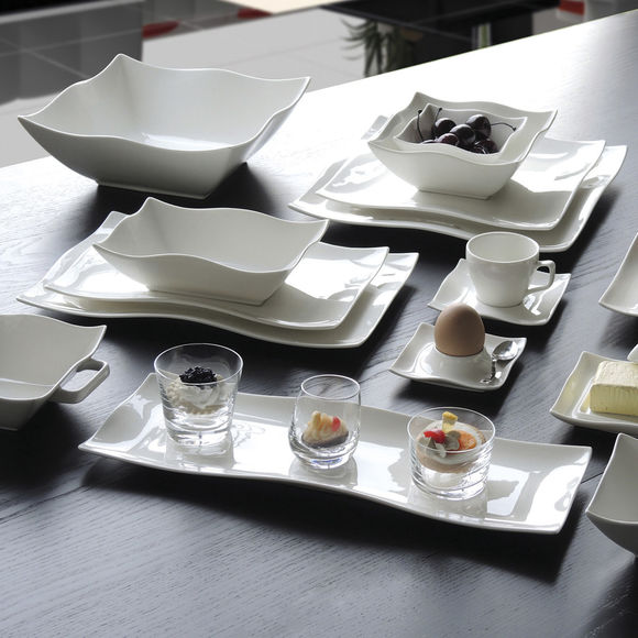 Salière En Porcelaine Carrée Extra Large Avec Couvercle Bois Et Cuillère - Élégance Pour Cuisine - NERTHUS