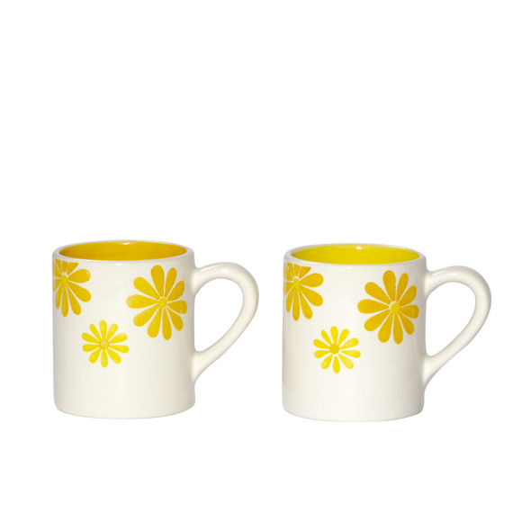 Boite de 4 mugs 2 décors assortis en faïence 30cl