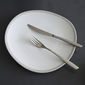 Assiette plate blanc/argent asymétrique en porcelaine 28cm