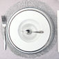 Assiette creuse en porcelaine filet argent 23 cm