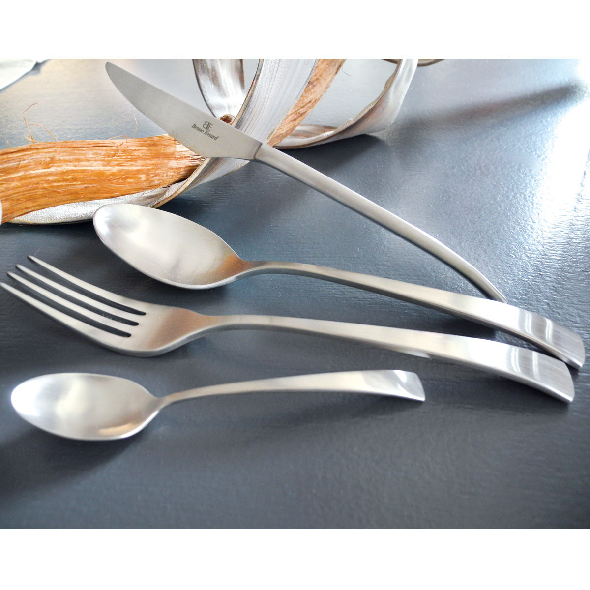 Couverts 24 pièces en Inox - Vaisselle Contemporaine - Bruno Evrard