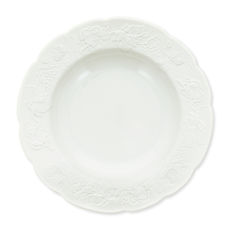 Assiette creuse en porcelaine 22cm Assiette creuse en porcelaine 22cm