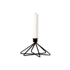 Bougeoir en métal noir forme étoile 6,5cm Bougeoir en métal noir forme étoile 6,5cm