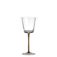 Verre à vin ambre en verre soufflé bouche 18cl Verre à vin ambre en verre soufflé bouche 18cl