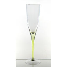 Flûte à champagne verte en verre soufflé bouche 20cl Flûte à champagne verte en verre soufflé bouche 20cl
