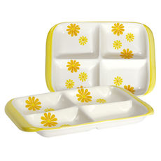 Plat 4 compartiments en faïence 24x34,5cm Plat 4 compartiments en faïence 24x34,5cm